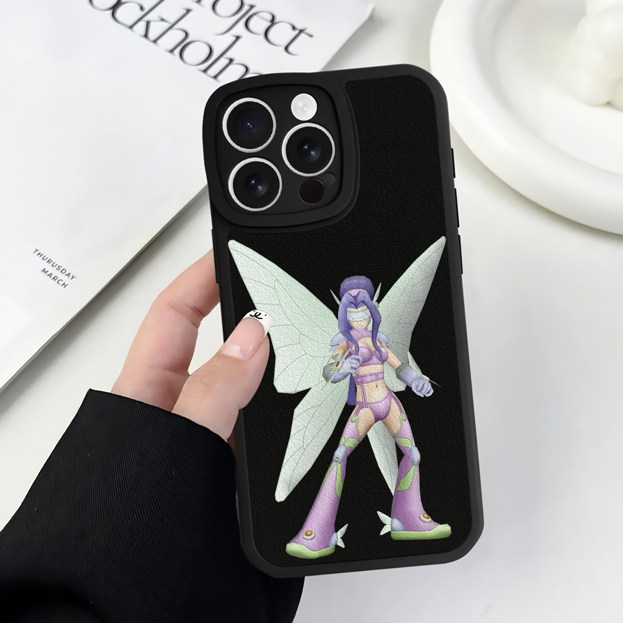 （画像用） Digimon デジタルモンスター/デジモン 【iPhone 16シリーズ対応】シリコンスマホケース（レザー調） 材質：シリコン